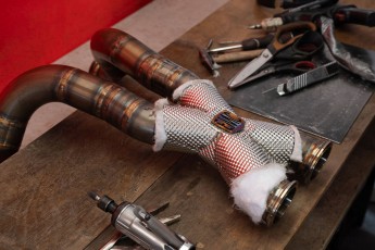 3-002-Convertible-Mercedes-250GD-SeleniteGrey-069248a