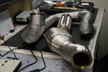 3-008-Convertible-Mercedes-250GD-SeleniteGrey-069248a