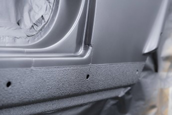 3-061-Convertible-Mercedes-250GD-SeleniteGrey-069248a