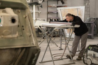 3-065-Convertible-Mercedes-250GD-SeleniteGrey-069248a