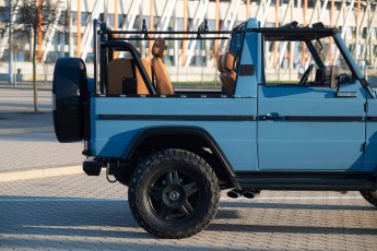 2B-025-Custom-Mercedes-GWagon-ChinaBlue-075954