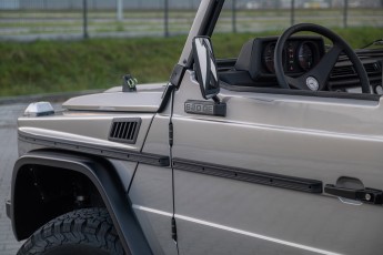 2B-028-Convertible-Mercedes-250GD-MojaveSilver-083791