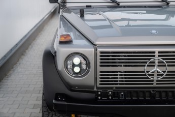 2B-034-Convertible-Mercedes-250GD-MojaveSilver-083791