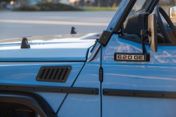 2B-042-Custom-Mercedes-GWagon-ChinaBlue-075954