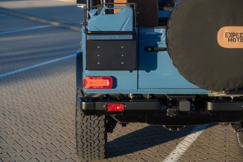 2B-057-Custom-Mercedes-GWagon-ChinaBlue-075954