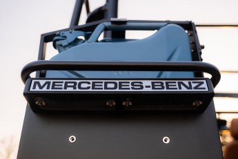 2B-065-Custom-Mercedes-GWagon-ChinaBlue-075954