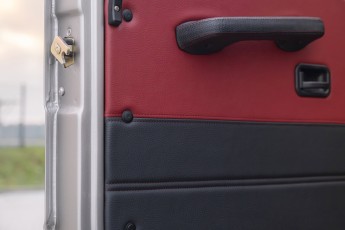 2B-091-Convertible-Mercedes-250GD-MojaveSilver-083791