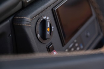 2B-103-Custom-Mercedes-GWagon-ChinaBlue-075954