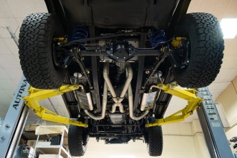 3-001-Custom-Mercedes-GWagon-ChinaBlue-075954