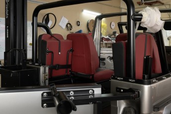 3-031-Convertible-Mercedes-250GD-MojaveSilver-083791