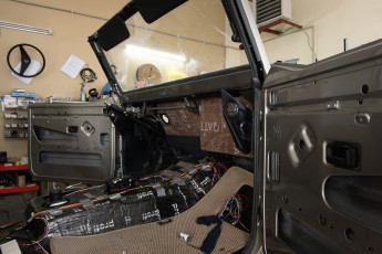 3-032-Convertible-Mercedes-250GD-MojaveSilver-083791