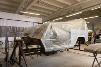 3-050-Custom-Mercedes-GWagon-ChinaBlue-075954