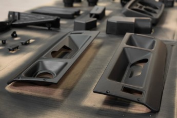 3-061-Convertible-Mercedes-250GD-MojaveSilver-083791