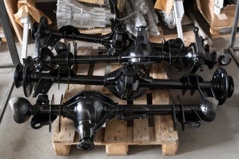 3-082-Convertible-Mercedes-250GD-MojaveSilver-083791