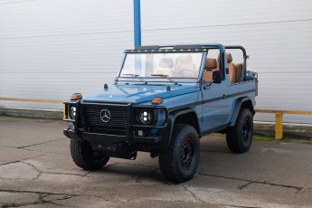 2B-011-Vintage-Mercedes-GWagon-ChinaBlue-079142