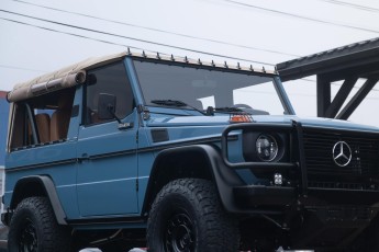 2B-025-Vintage-Mercedes-GWagon-ChinaBlue-079142
