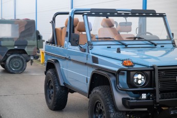 2B-027-Vintage-Mercedes-GWagon-ChinaBlue-079142