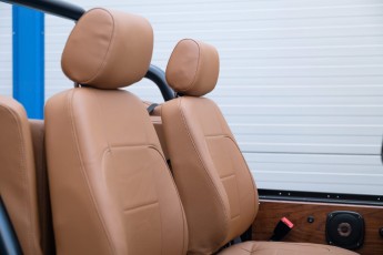 2B-056-Vintage-Mercedes-GWagon-ChinaBlue-079142