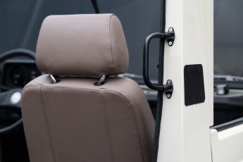 2B-082-Convertible-Mercedes-GWagen-EMCWhite-080278