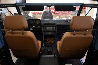 3-002-Vintage-Mercedes-GWagon-ChinaBlue-079142