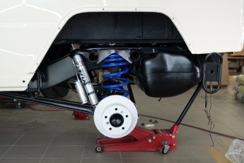 3-037-Convertible-Mercedes-GWagen-EMCWhite-080278