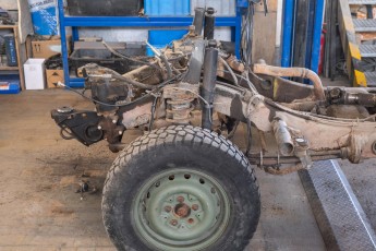 3-046-Vintage-Mercedes-GWagon-ChinaBlue-079142