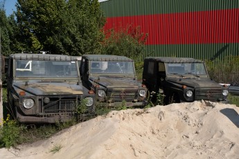 3-080-Convertible-Mercedes-GWagen-EMCWhite-080278