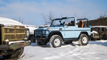 1-002-Convertible-Mercedes-GWagen-GulfBlue-069910