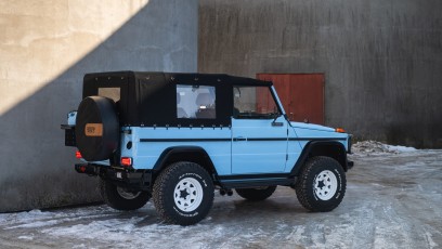 1-003-Convertible-Mercedes-GWagen-GulfBlue-069910