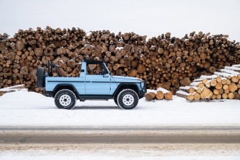 2B-015-Convertible-Mercedes-GWagen-GulfBlue-069910