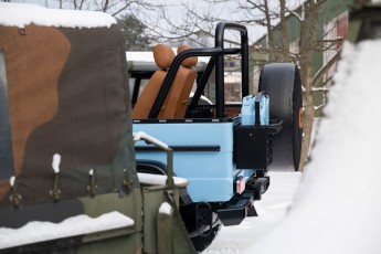 2B-040-Convertible-Mercedes-GWagen-GulfBlue-069910