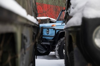 2B-044-Convertible-Mercedes-GWagen-GulfBlue-069910