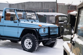 2B-046-Convertible-Mercedes-GWagen-GulfBlue-069910