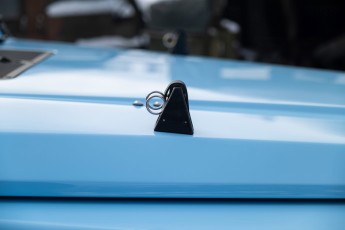 2B-054-Convertible-Mercedes-GWagen-GulfBlue-069910