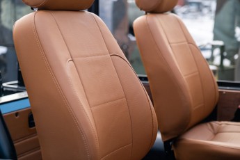 2B-085-Convertible-Mercedes-GWagen-GulfBlue-069910