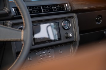 2B-132-Convertible-Mercedes-GWagen-GulfBlue-069910