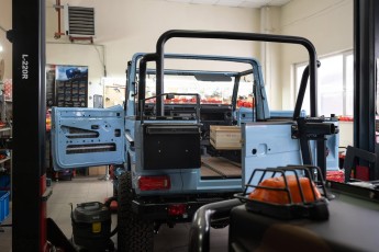 3-005-Convertible-Mercedes-GWagen-GulfBlue-069910