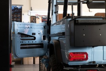 3-013-Convertible-Mercedes-GWagen-GulfBlue-069910