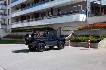 2B-012-Custom-Mercedes-GWagon-MidnightBlue-077213
