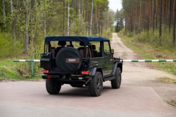 2B-021-Custom-Mercedes-GWagon-MidnightBlue-077213