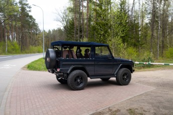 2B-022-Custom-Mercedes-GWagon-MidnightBlue-077213