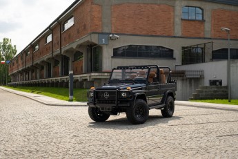 2B-006-Convertible-Mercedes-250GD-MidnightBlue-080879