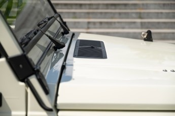 2B-051-Custom-Mercedes-GWagon-White-092857