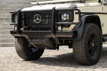 2B-075-Custom-Mercedes-GWagon-White-092857