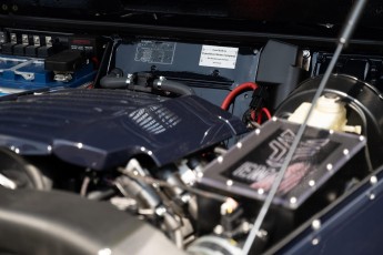 2B-093-Convertible-Mercedes-250GD-MidnightBlue-080879