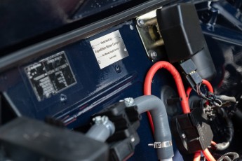 2B-105-Convertible-Mercedes-250GD-MidnightBlue-080879
