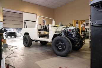 3-031-Custom-Mercedes-GWagon-White-092857