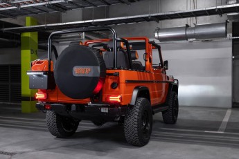 2A-003-Vintage-Mercedes-GWagon-MagmaBeamOrange-070837