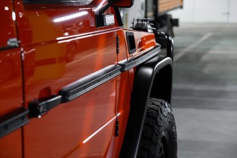 2A-013-Vintage-Mercedes-GWagon-MagmaBeamOrange-070837