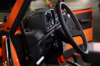 2A-022-Vintage-Mercedes-GWagon-MagmaBeamOrange-070837
